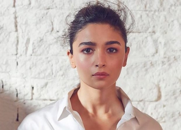 Alia Bhatt says she can’t get too attached to success or failures : Bollywood News