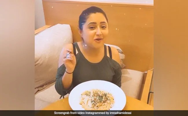Ex-Bigg Boss Contestant Rashami Desai Indulges In Pasta, ‘Not Stolen’ She Says