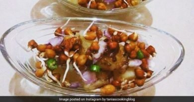 This Street-Style Aloo Chaat Is Made Without Using A Single Drop Of Oil (Recipe Inside)