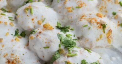 Holi 2020: Bengal’s ‘Keema Doi Bora’ Is A ‘Meaty’ Take On Our Very Own Dahi Vada (Recipe Inside)