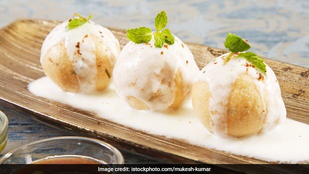 This Street-Style Dahi Pakodi Makes For A Refreshing Evening Snack (Recipe Inside)